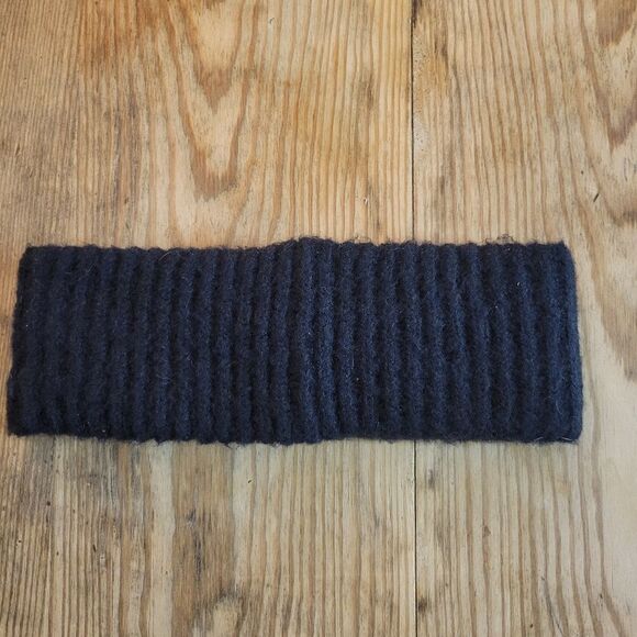 H&M Black Knit Headband - Picture 3 of 8